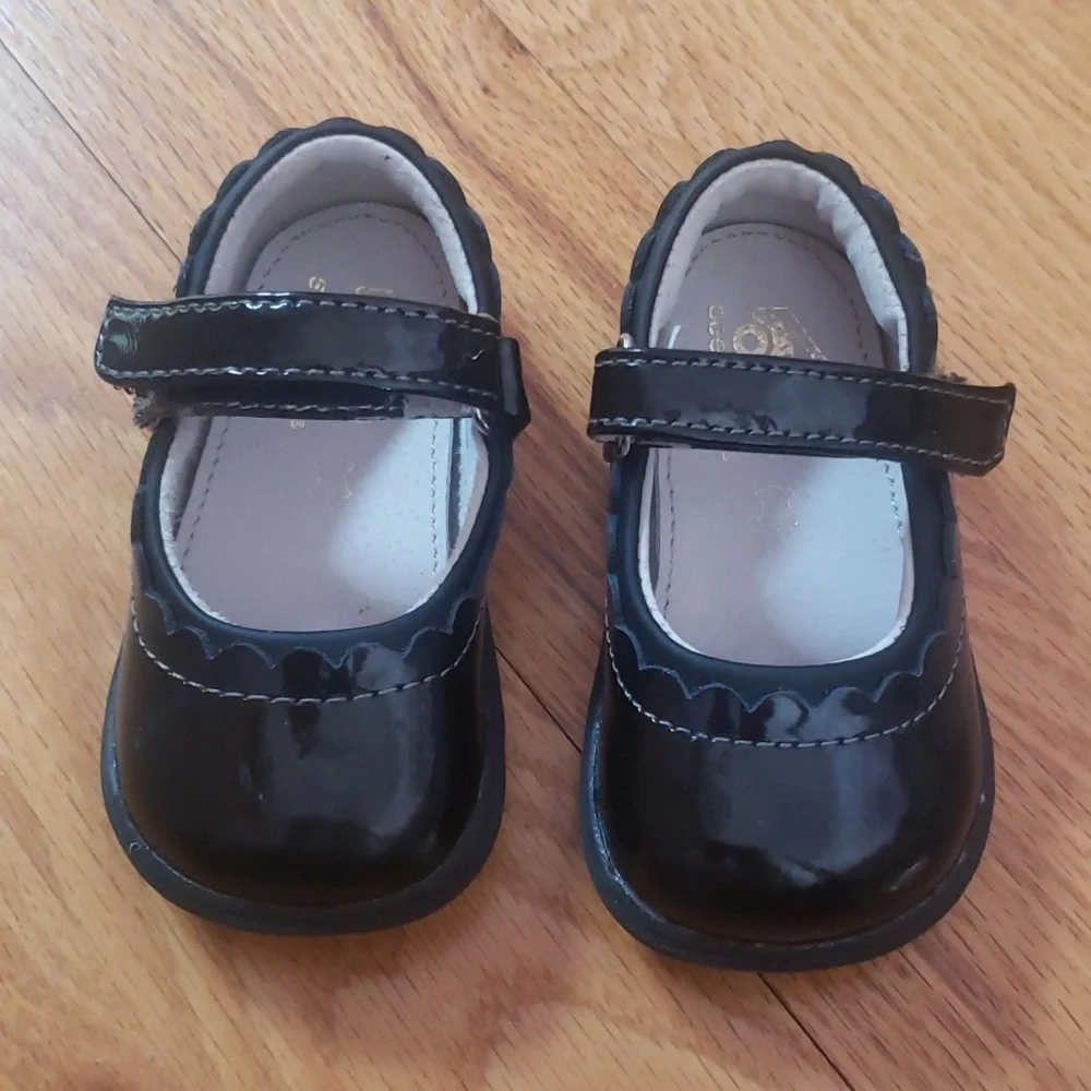 Baby girl dress shoes